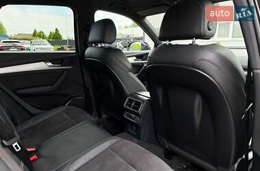 Внедорожник / Кроссовер Audi Q5 2018 в 