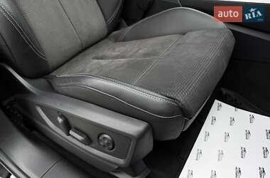 Внедорожник / Кроссовер Audi Q5 2018 в 
