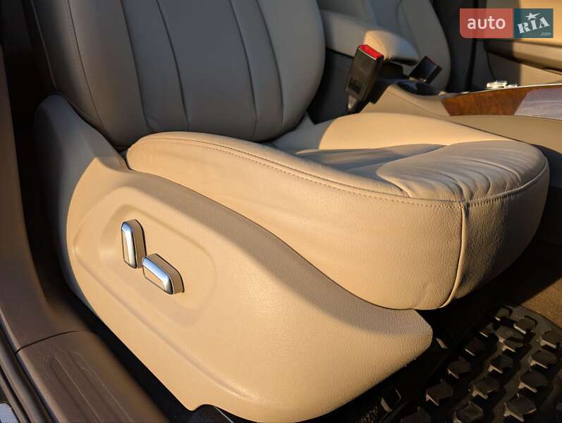 Внедорожник / Кроссовер Audi Q5 2013 в Киеве