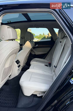 Внедорожник / Кроссовер Audi Q5 2023 в 