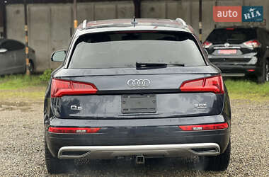 Внедорожник / Кроссовер Audi Q5 2017 в Стрые