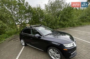 Внедорожник / Кроссовер Audi Q5 2017 в 