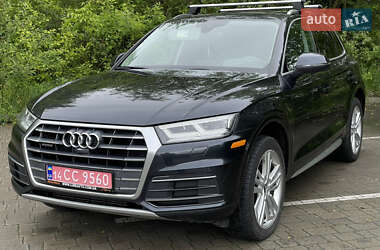 Внедорожник / Кроссовер Audi Q5 2017 в 