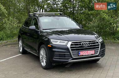 Внедорожник / Кроссовер Audi Q5 2017 в 