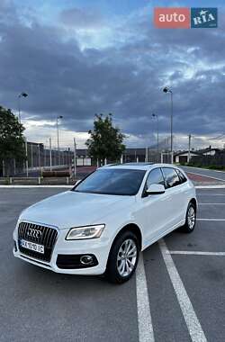 Внедорожник / Кроссовер Audi Q5 2012 в 