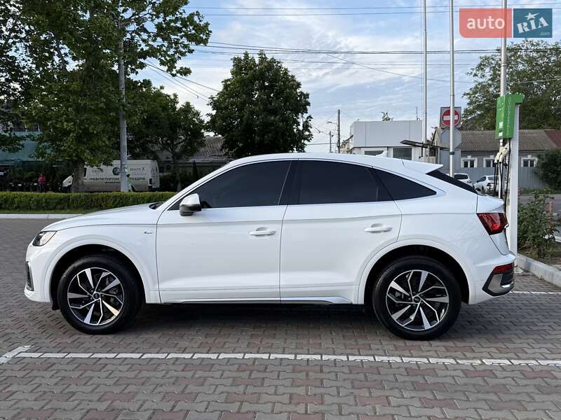 Внедорожник / Кроссовер Audi Q5 2022 в Одессе
