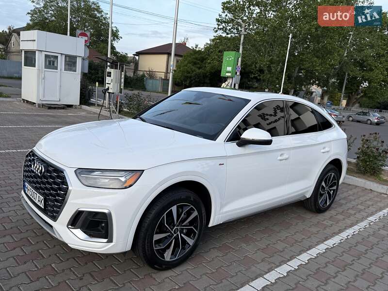 Внедорожник / Кроссовер Audi Q5 2022 в Одессе