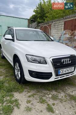 Позашляховик / Кросовер Audi Q5 2010 в 