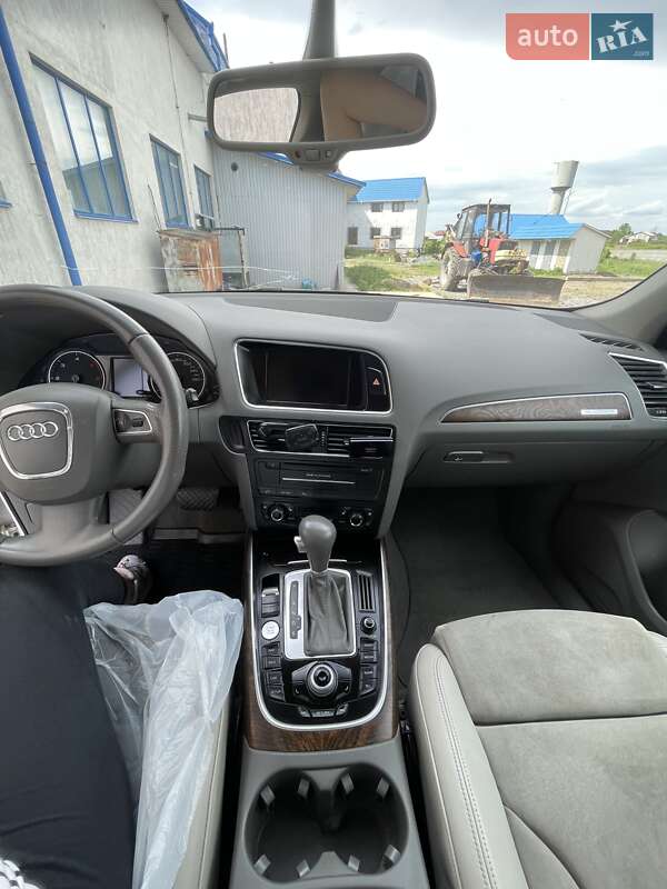 Listing photo 10
