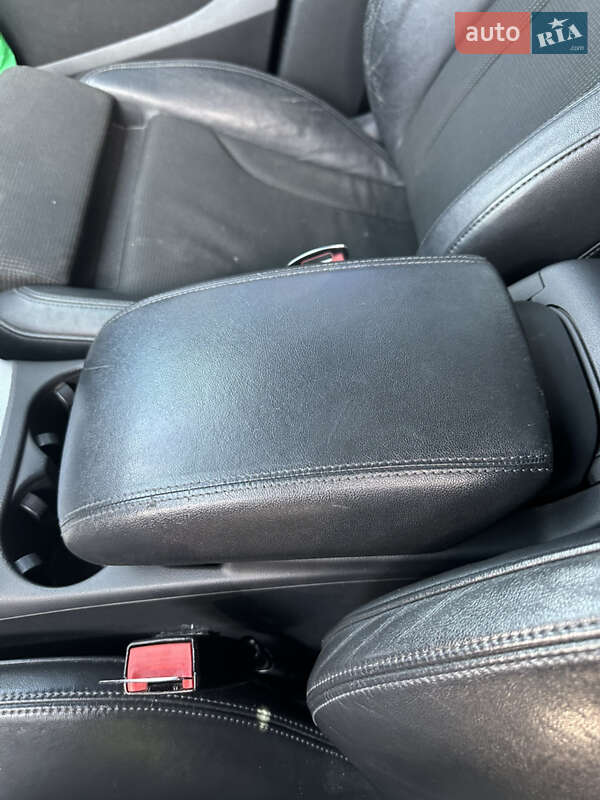 Внедорожник / Кроссовер Audi Q5 2009 в Днепре