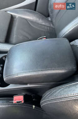 Внедорожник / Кроссовер Audi Q5 2009 в 