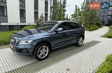 Внедорожник / Кроссовер Audi Q5 2015 в 