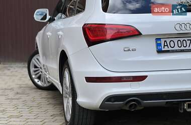 Внедорожник / Кроссовер Audi Q5 2010 в 