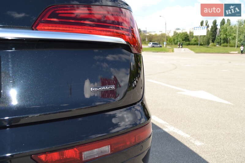 Внедорожник / Кроссовер Audi Q5 2023 в Киеве