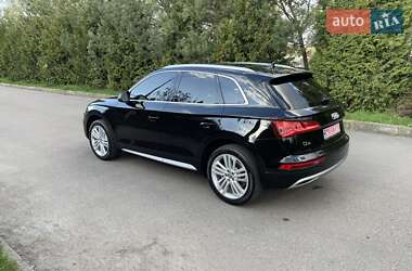 Внедорожник / Кроссовер Audi Q5 2019 в 