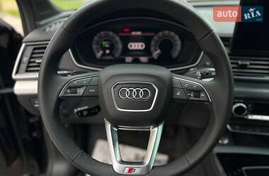 Внедорожник / Кроссовер Audi Q5 2023 в 