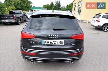 Внедорожник / Кроссовер Audi Q5 2016 в 