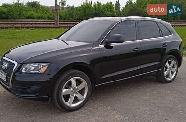 Внедорожник / Кроссовер Audi Q5 2011 в 