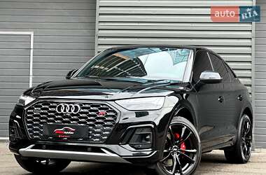 Внедорожник / Кроссовер Audi Q5 2023 в 