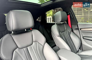Внедорожник / Кроссовер Audi Q5 2023 в 