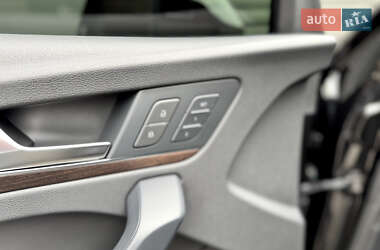 Внедорожник / Кроссовер Audi Q5 2023 в 