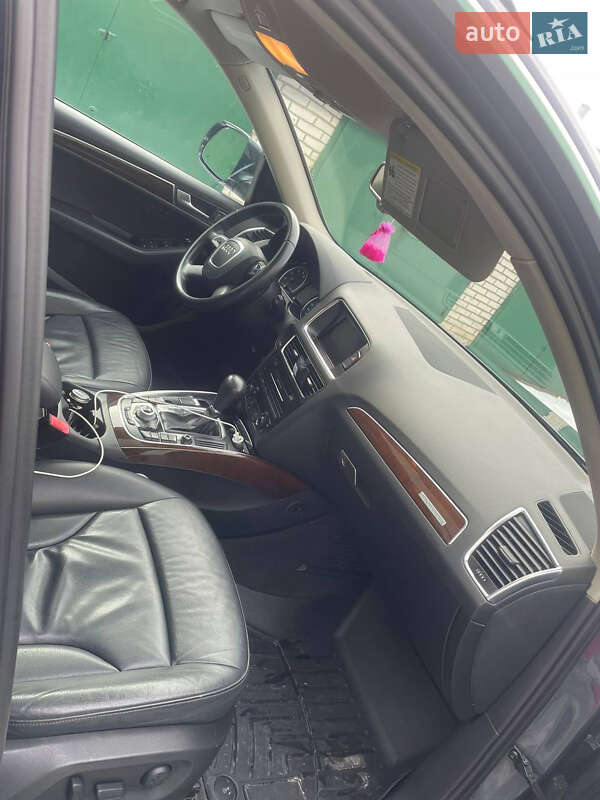 Внедорожник / Кроссовер Audi Q5 2011 в Львове