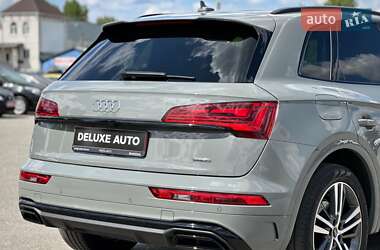 Внедорожник / Кроссовер Audi Q5 2022 в 