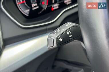Внедорожник / Кроссовер Audi Q5 2022 в 