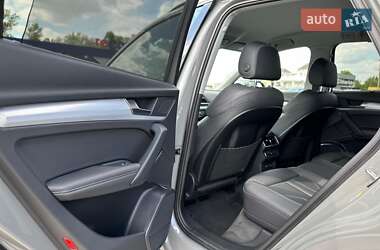 Внедорожник / Кроссовер Audi Q5 2022 в 