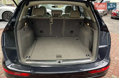 Внедорожник / Кроссовер Audi Q5 2012 в 