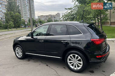 Внедорожник / Кроссовер Audi Q5 2016 в 