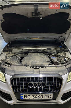 Позашляховик / Кросовер Audi Q5 2015 в 