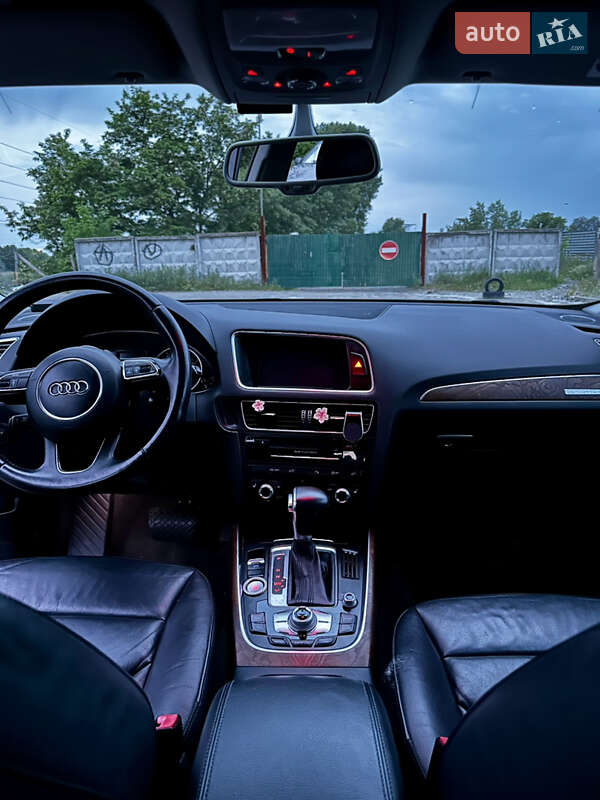 Внедорожник / Кроссовер Audi Q5 2012 в Киеве
