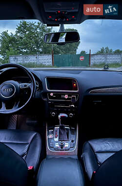 Внедорожник / Кроссовер Audi Q5 2012 в 