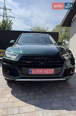 Позашляховик / Кросовер Audi Q5 2018 в Києві