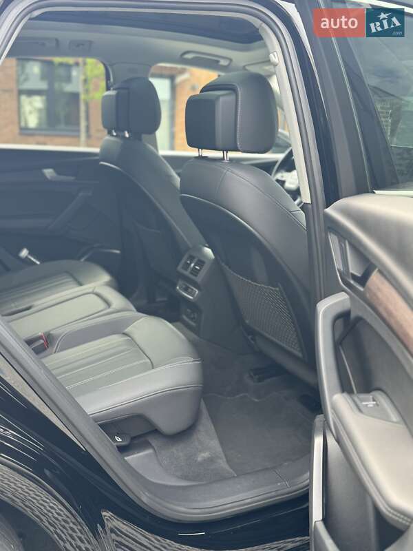 Внедорожник / Кроссовер Audi Q5 2021 в Львове