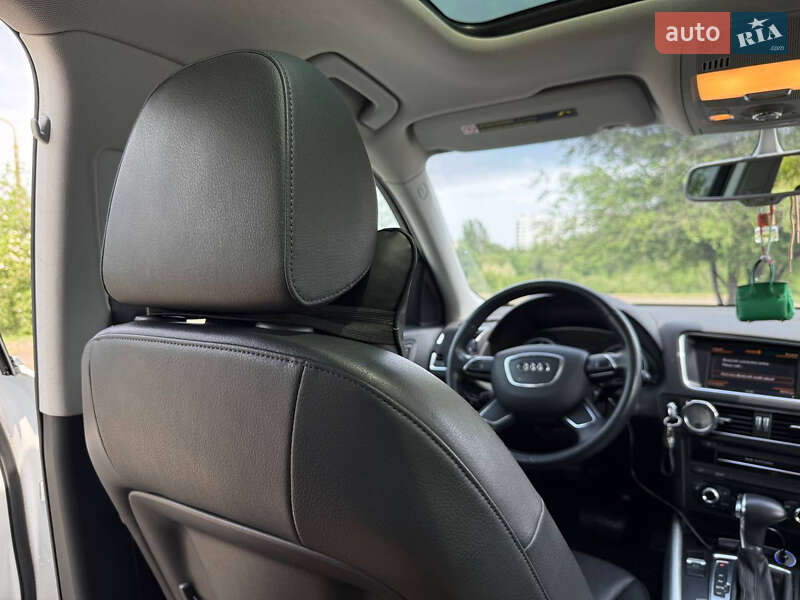 Позашляховик / Кросовер Audi Q5 2013 в Кривому Розі