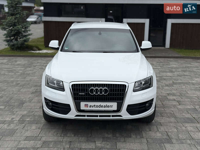 Внедорожник / Кроссовер Audi Q5 2012 в Тячеве