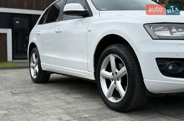 Внедорожник / Кроссовер Audi Q5 2012 в 