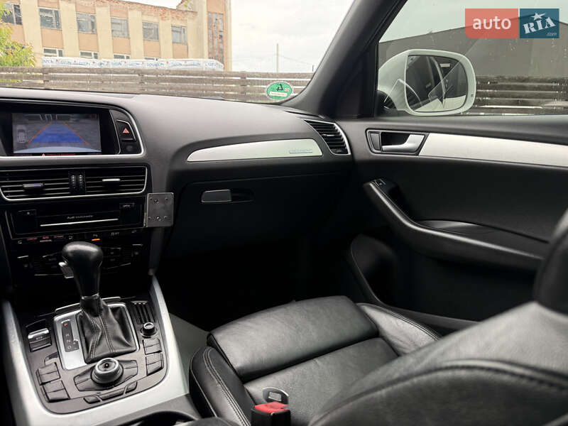 Внедорожник / Кроссовер Audi Q5 2012 в Тячеве
