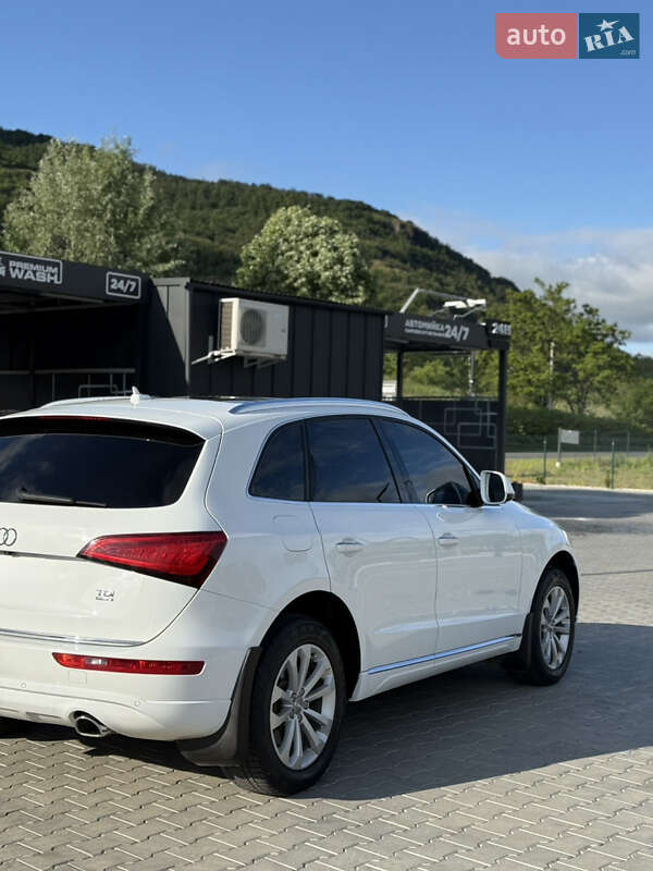Внедорожник / Кроссовер Audi Q5 2014 в Виноградове