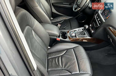 Внедорожник / Кроссовер Audi Q5 2015 в 
