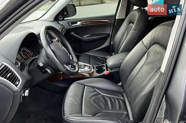 Внедорожник / Кроссовер Audi Q5 2015 в 