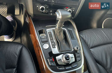 Внедорожник / Кроссовер Audi Q5 2015 в 