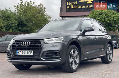 Внедорожник / Кроссовер Audi Q5 2020 в 