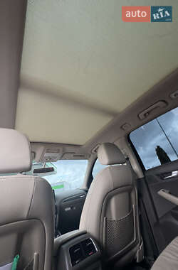 Позашляховик / Кросовер Audi Q5 2012 в 