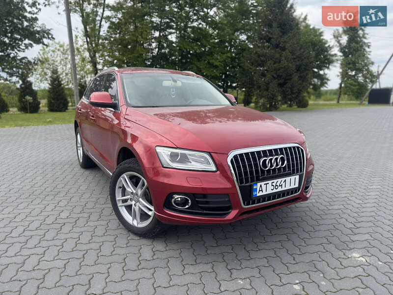 Позашляховик / Кросовер Audi Q5 2014 в 