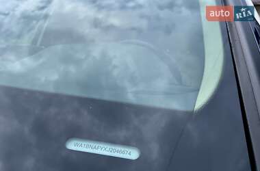 Позашляховик / Кросовер Audi Q5 2017 в 