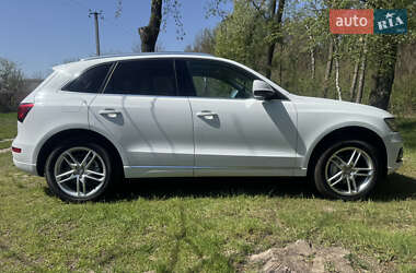 Позашляховик / Кросовер Audi Q5 2013 в 