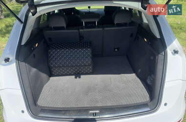 Позашляховик / Кросовер Audi Q5 2013 в 